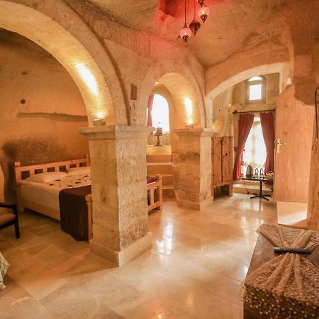 Abu Hayat Cave Suites Ortahisar ภายนอก รูปภาพ