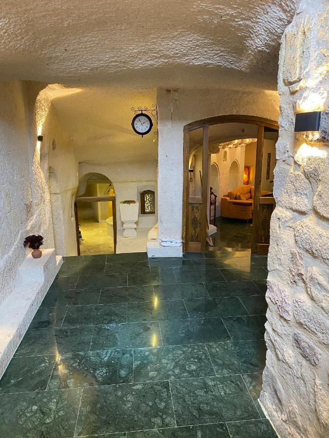 Abu Hayat Cave Suites Ortahisar ภายนอก รูปภาพ