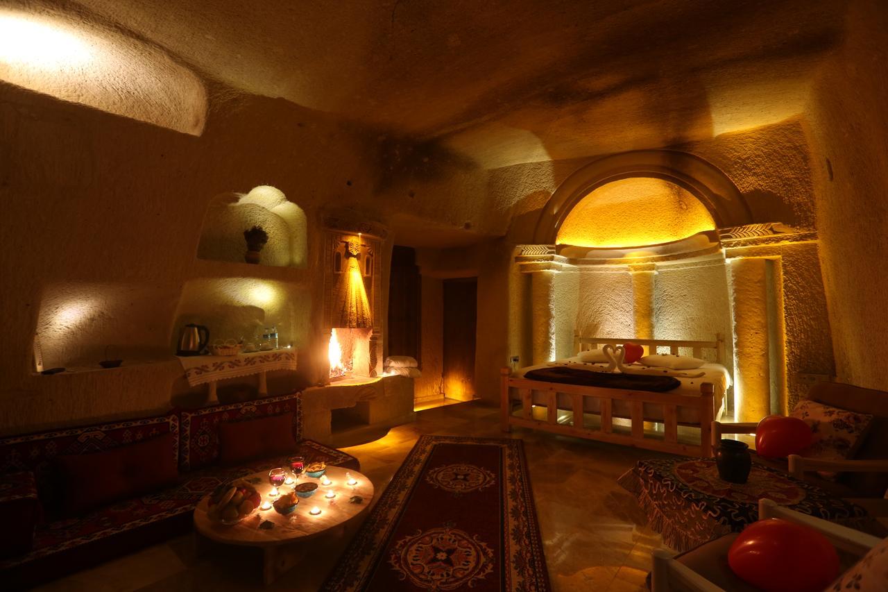 Abu Hayat Cave Suites Ortahisar ภายนอก รูปภาพ