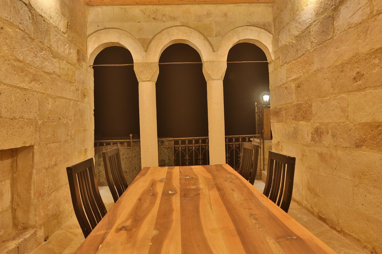 Abu Hayat Cave Suites Ortahisar ภายนอก รูปภาพ