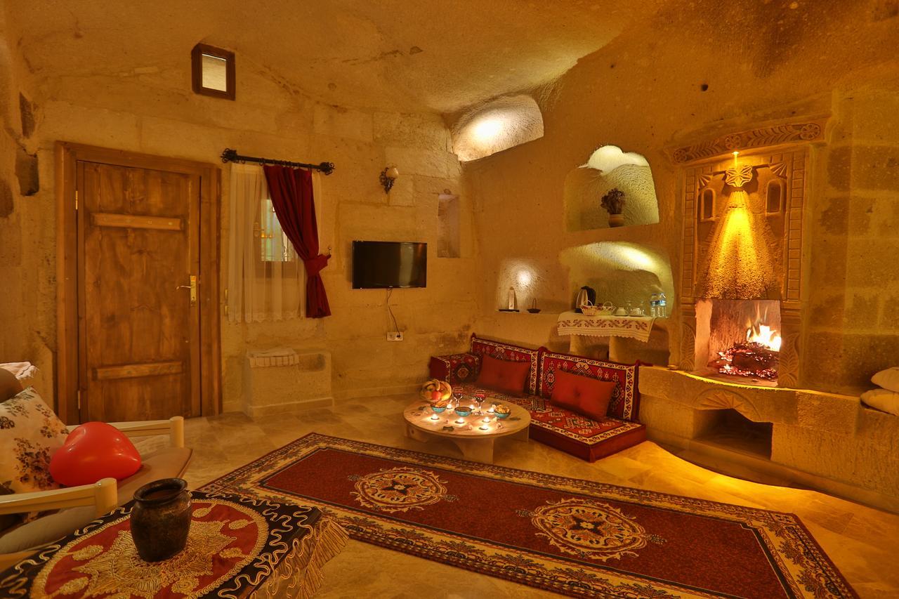 Abu Hayat Cave Suites Ortahisar ภายนอก รูปภาพ