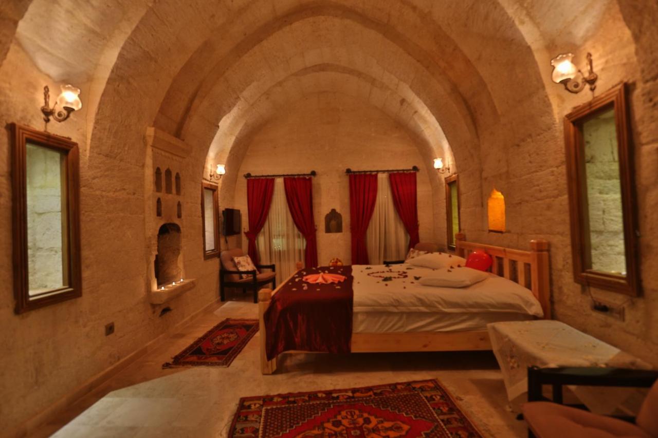 Abu Hayat Cave Suites Ortahisar ภายนอก รูปภาพ