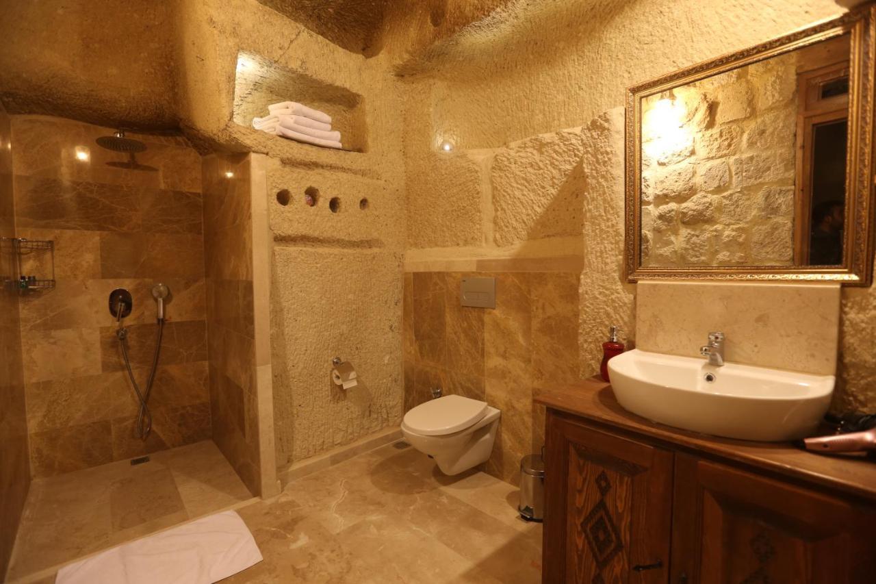 Abu Hayat Cave Suites Ortahisar ภายนอก รูปภาพ