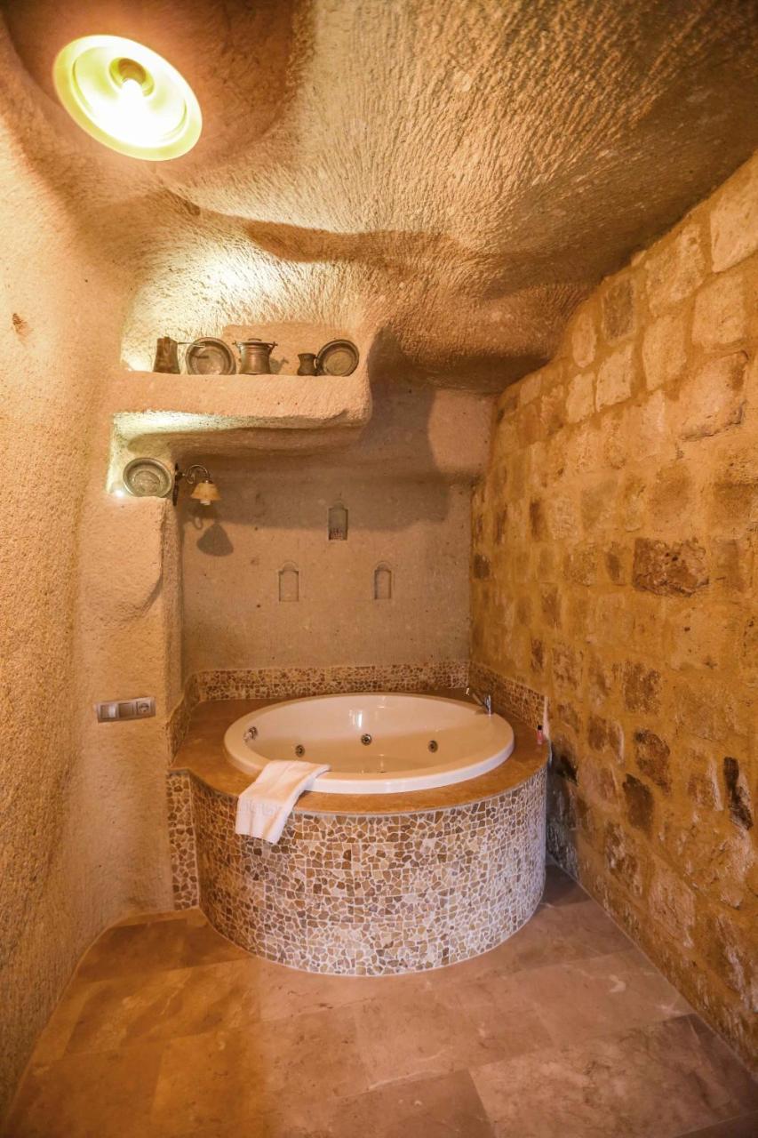 Abu Hayat Cave Suites Ortahisar ภายนอก รูปภาพ