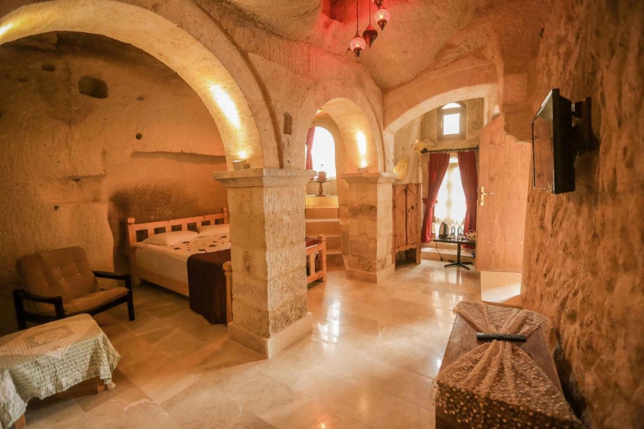 Abu Hayat Cave Suites Ortahisar ภายนอก รูปภาพ